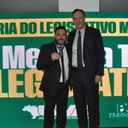 Câmara de Vereadores de Palmeira das Missões recebe Medalha Top Legislativo da UVB pelo Projeto Câmara Itinerante