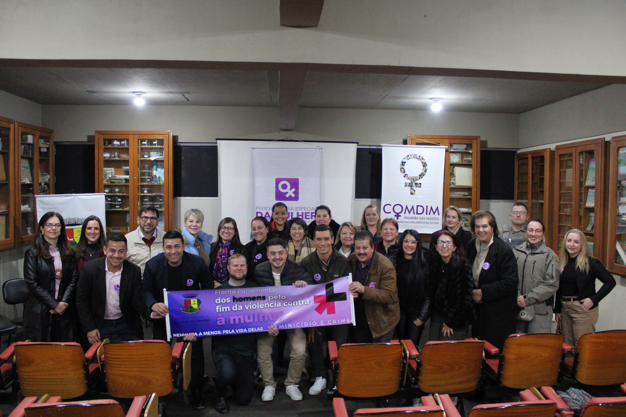 Câmara instala Frente Parlamentar dos Homens pelo Fim da Violência Contra a Mulher