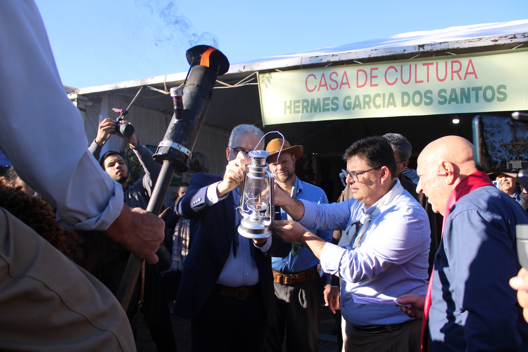 Chama do Carijo é recebida na Casa de Cultura