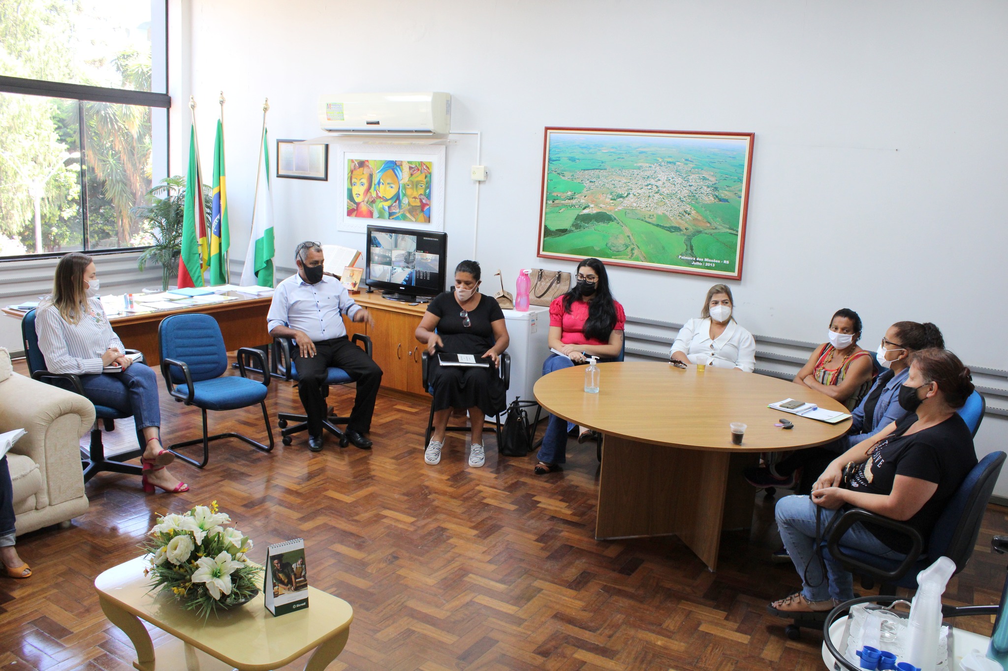 Começam tratativas para entrega do troféu Mulher Cidadã