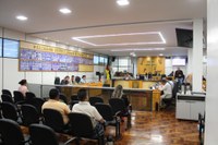 Legislativo aprova recursos para esporte, regras para contêineres e medida de proteção à crianças e adolescentes.