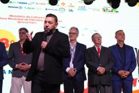 Legislativo participa da abertura do Carijo