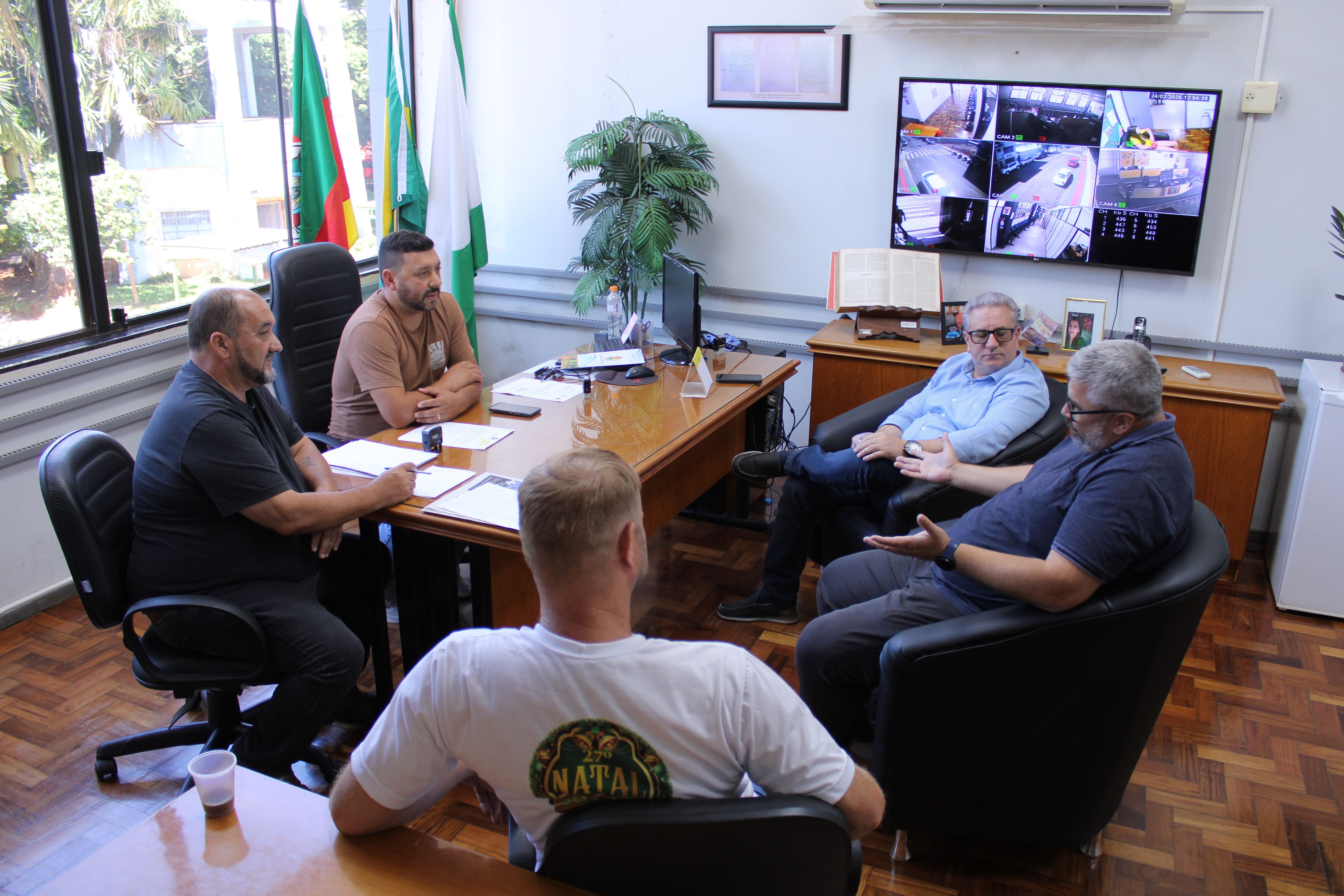 Presidência da Casa se reúne com Supervisor do Estacionamento Rotativo