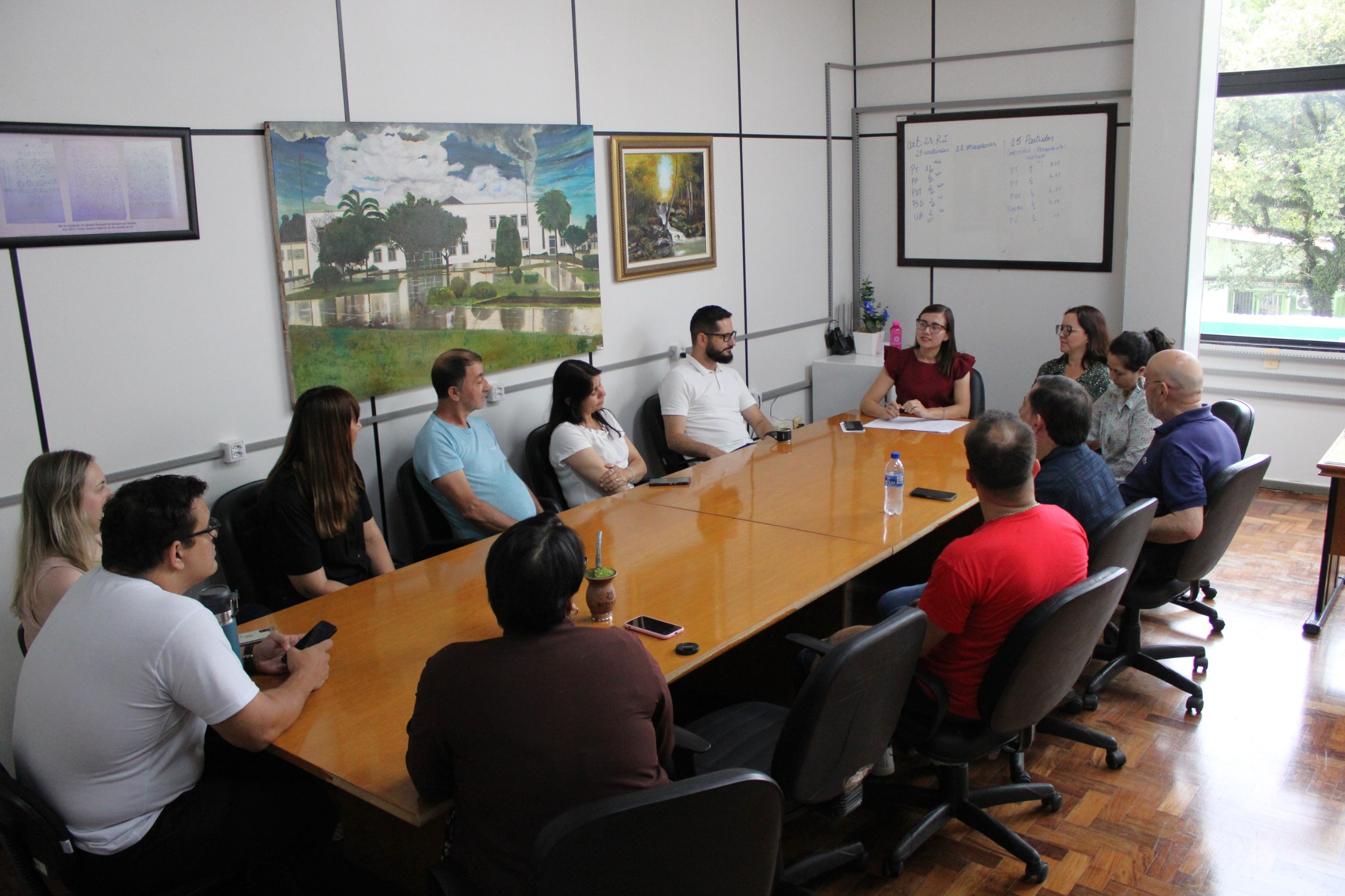 Presidente da Câmara reúne Servidores para alinhamento interno