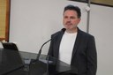Representante da APAE expõe desafios financeiros da entidade na Tribuna Popular