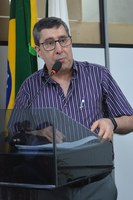 Secretário da Saúde participa da tribuna